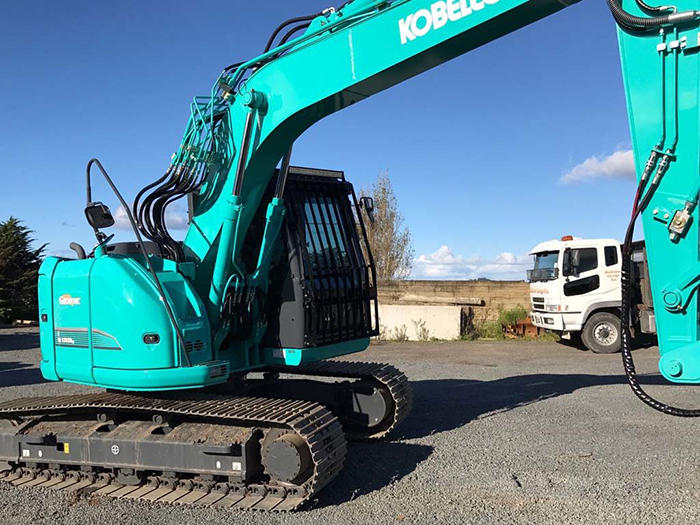 神鋼挖掘機發(fā)動機維修保養(yǎng)服務,專業(yè)售后解決方案